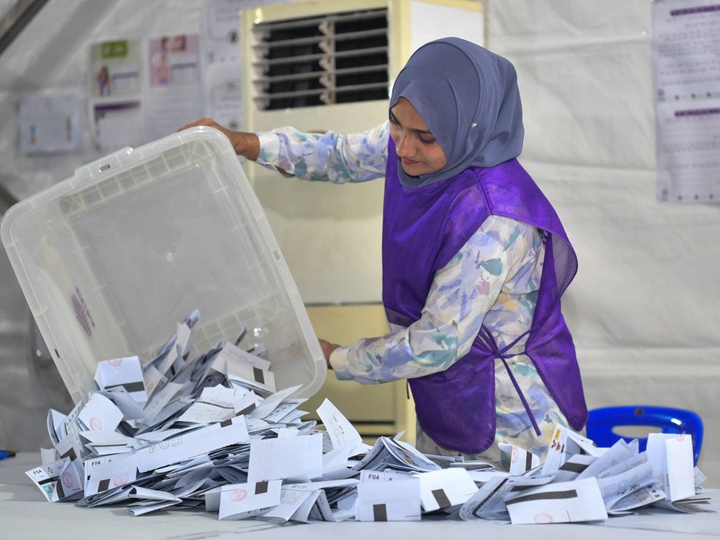 Pro-China Party Wins Landslide Victory in Maldives Parliamentary Elections
