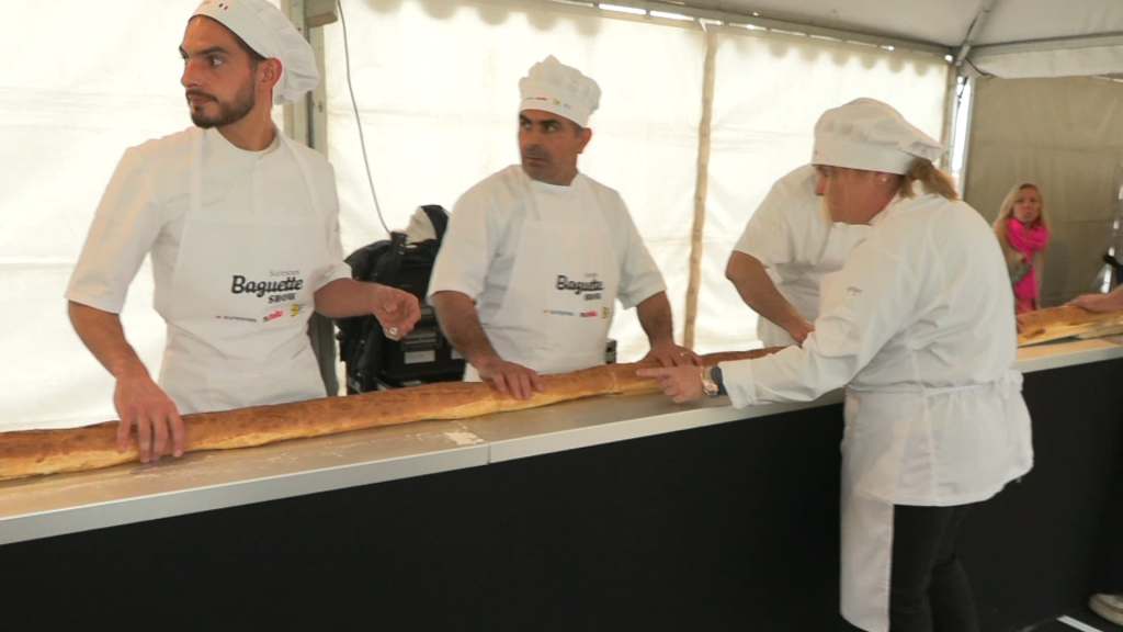 French Bakers Reclaim World Record for Longest&nbsp;Baguette