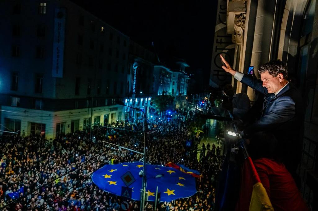 Nicusor Dan Triumphs in Romanian Election, Defeating Hard-Right Populist George&nbsp;Simion
