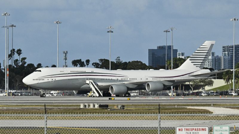 Controversy Surrounds Qatar’s Plane Donation to Trump&nbsp;Administration