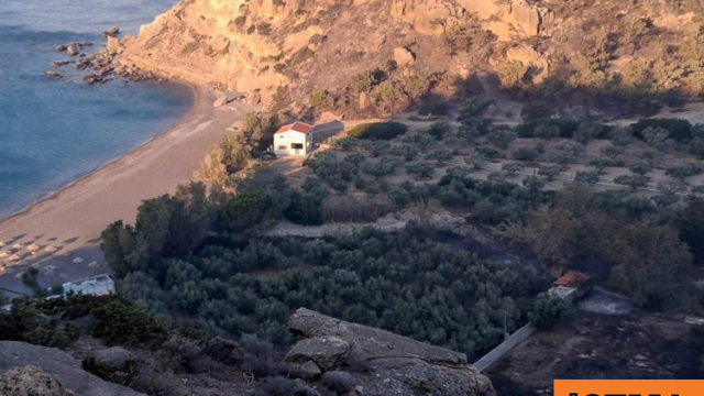 Wildfire Crisis on Crete Forces Thousands to Evacuate Amid European&nbsp;Heatwave