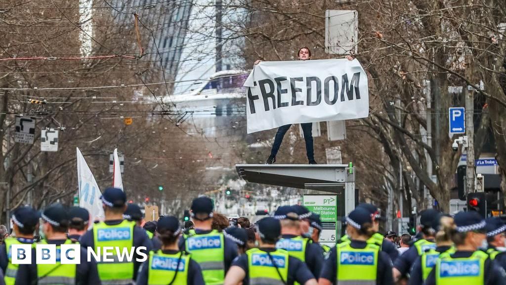 Manhunt in Australia: The Rise of ‘Sovereign Citizen’ Movement and Its Deadly&nbsp;Consequences